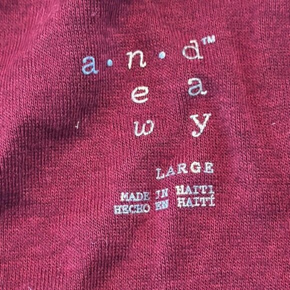 A New Day Red women’s Tank Top large - Picture 3 of 7